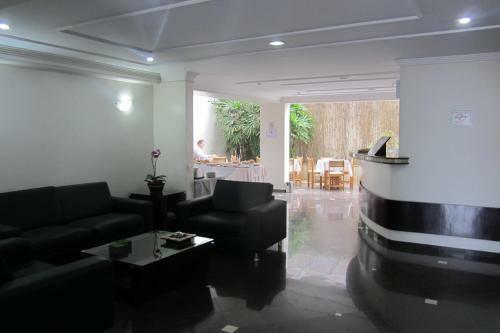 Golden Su�te Hotel