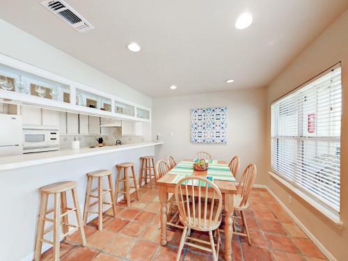 Apartamento 414 Horseshoe Bay North Blvd Condo