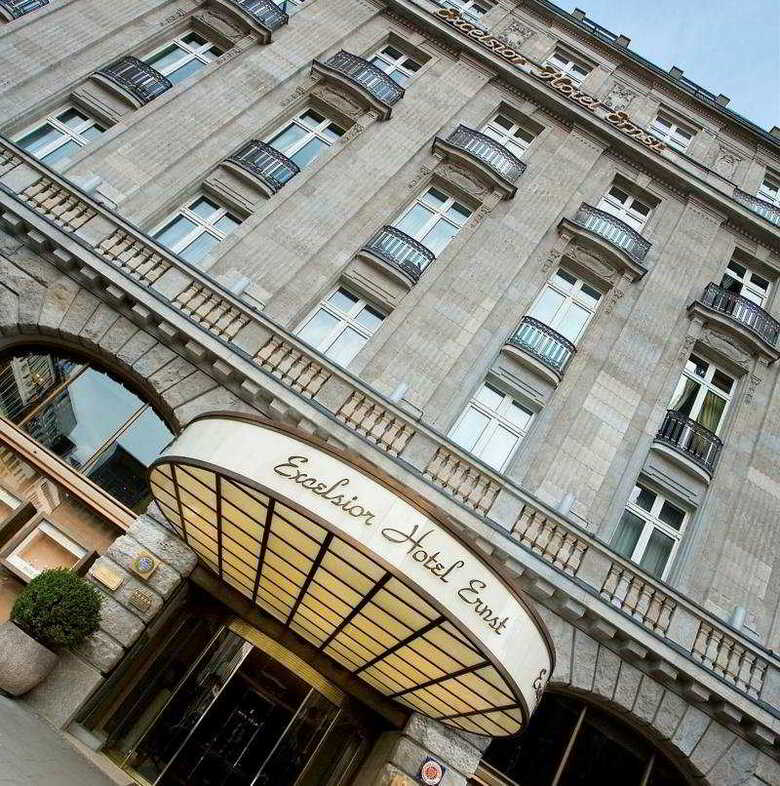 Hotel Excelsior Ernst
