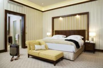 Hotel Excelsior Ernst