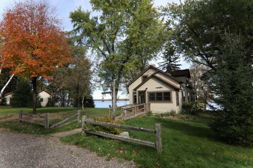 Apartamento Lakefront Cabin #8 The Musky House