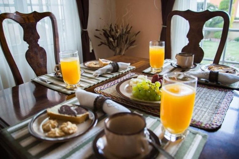 La Colina Bed And Breakfast