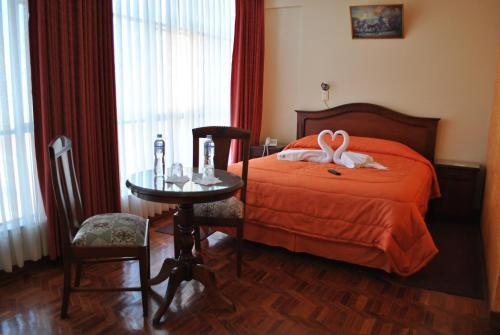 Hotel Perla Del Lago