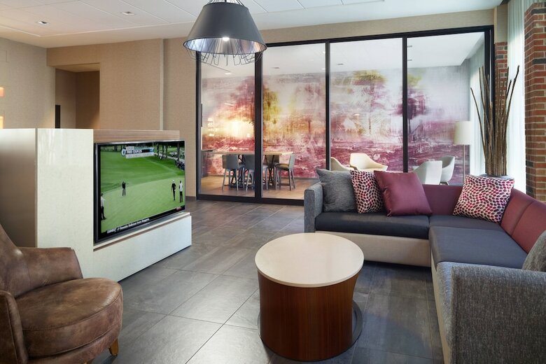 Hotel Courtyard By Marriott Lagrange