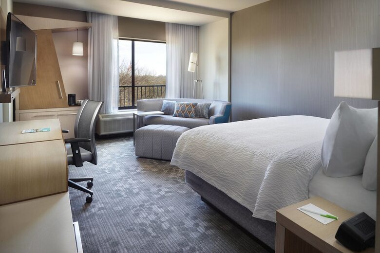 Hotel Courtyard By Marriott Lagrange