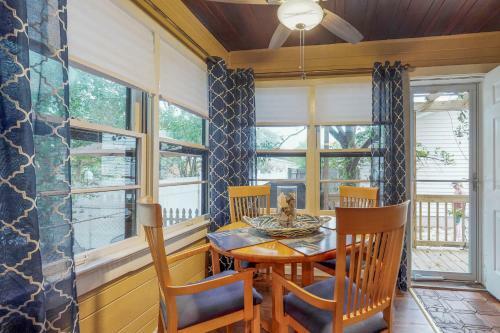 Kj's Cottage