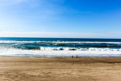 The Best Little Beach House On The Oregon Coast!
