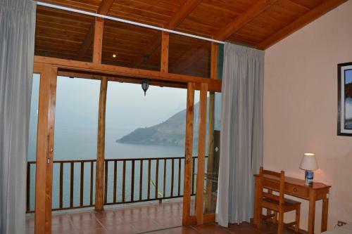 Hotel Lomas De Tzununa