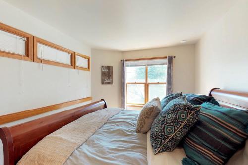 Wapato Ridge: Lair (216)