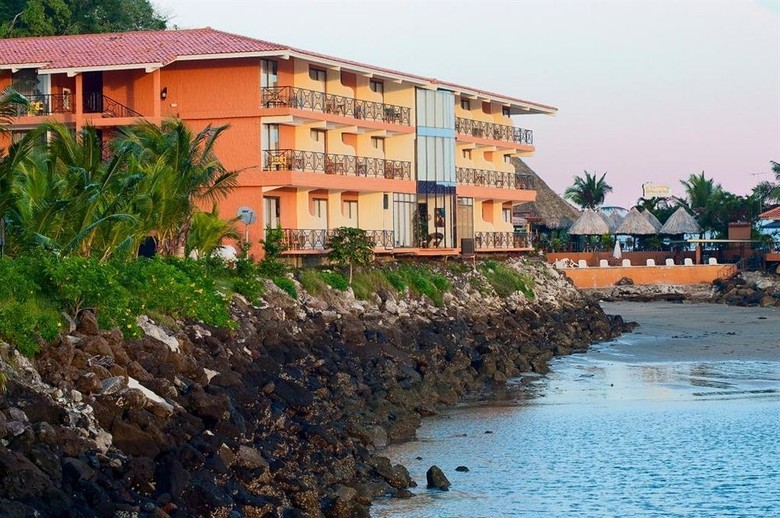 Hotel The Beach House