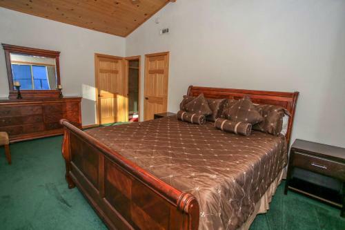 Cozy Bear Retreat