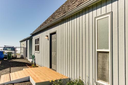 Sea Rock Retreat