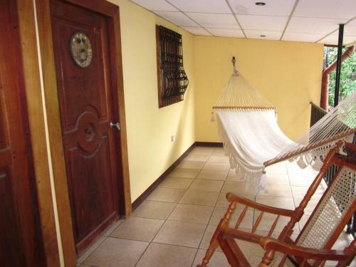 Hostal Charly�s Guest House