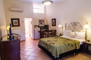 Hotel El Almendro