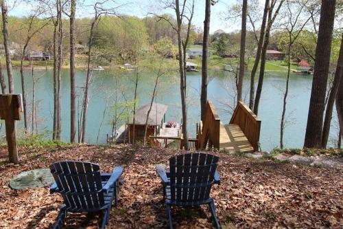 Villa Lakeside Cabin