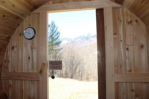 Algonquin Mountain Chalet