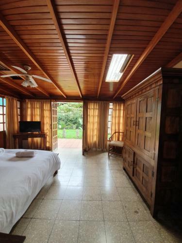 Turrialba Bed & Breakfast