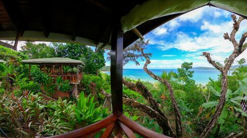 Las Cotingas Lodge