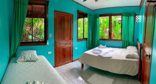 Las Cotingas Lodge