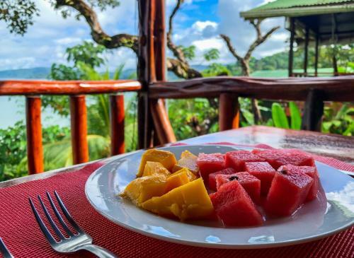 Las Cotingas Lodge