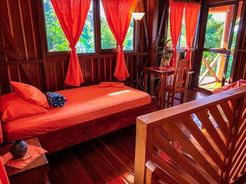 Las Caletas Lodge