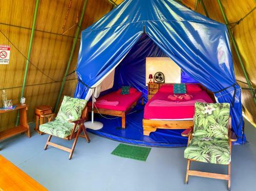 Las Caletas Lodge