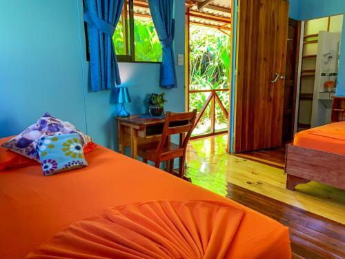 Las Caletas Lodge