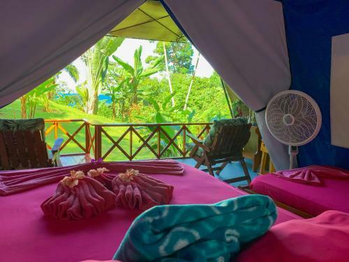 Las Caletas Lodge