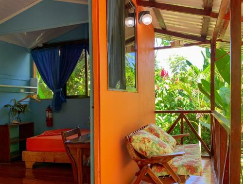 Las Caletas Lodge