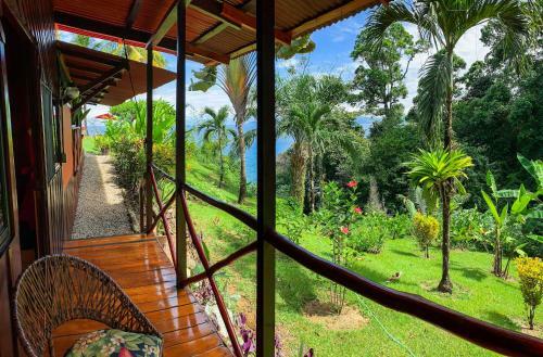 Las Caletas Lodge