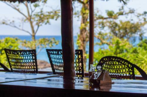 Las Caletas Lodge