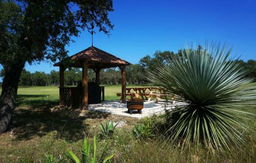 The Ranch At Wimberley - Jacob's Well Cabin #6