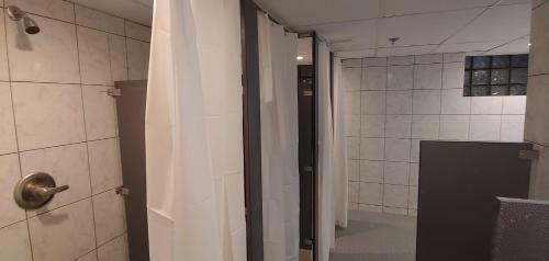 U Street Capsule Hostel