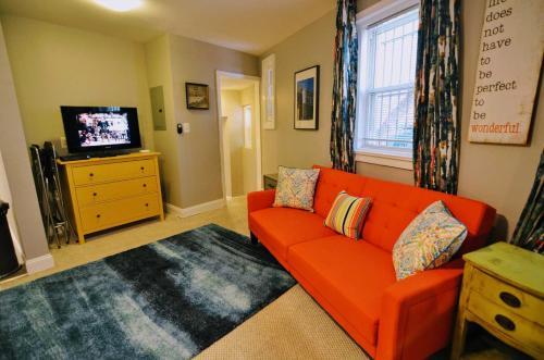 1331 Northwest Apartment #1066 Apts