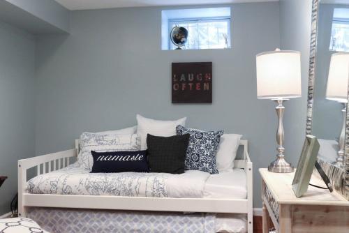 2-bedroom Apartment In Dc