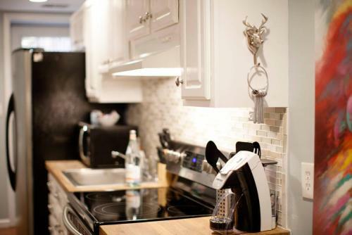 2-bedroom Apartment In Dc