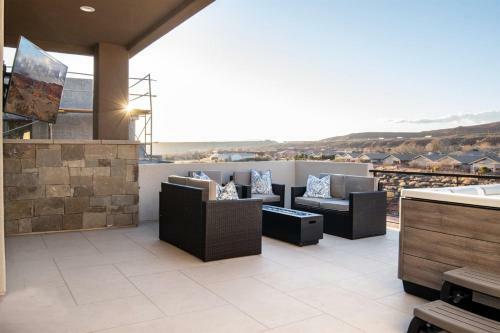 Town Center 2351
