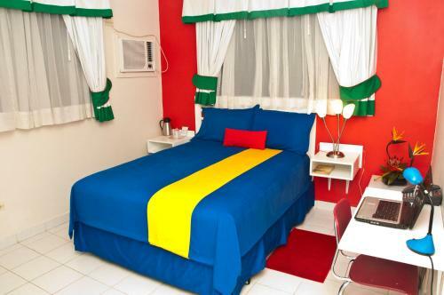 Guacamaya Inn B&B
