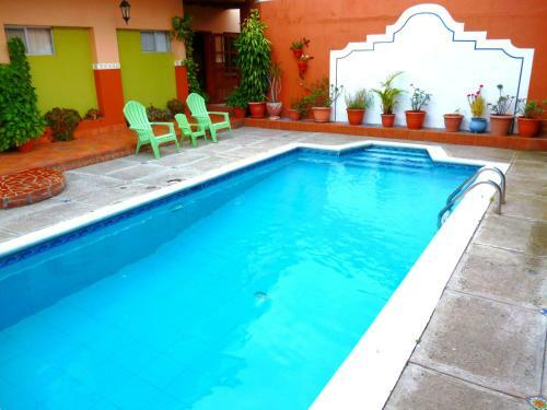 Hotel Hostal Green Frog