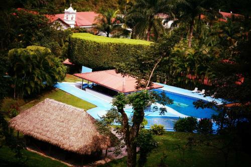 Hotel Rio Perlas