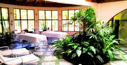 Hotel Rio Perlas