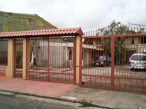 Apartamento Cabinas Madeleine