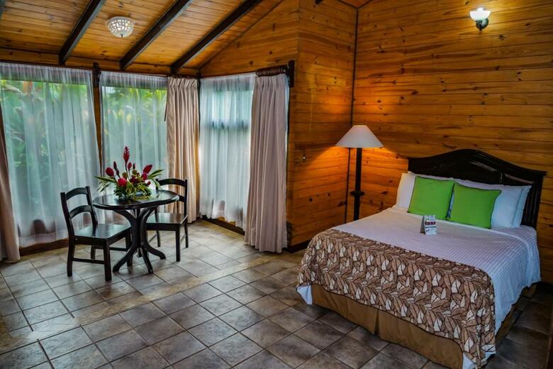 Hotel Monta�a De Fuego