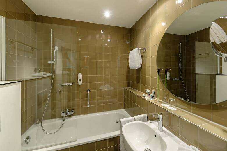 Hotel Congress Mercure Nuerenberg An Der Messe