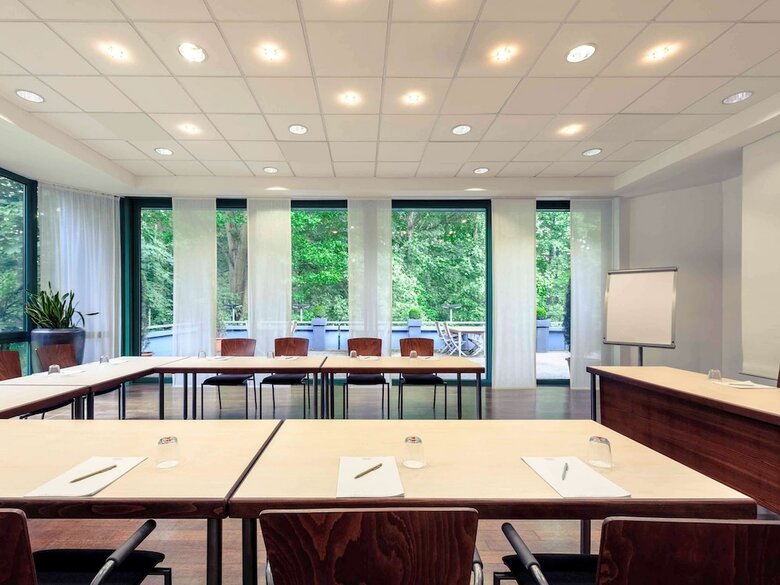 Hotel Congress Mercure Nuerenberg An Der Messe