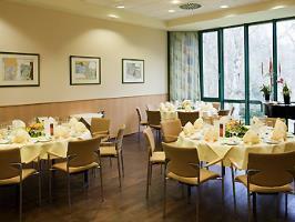 Hotel Congress Mercure Nuerenberg An Der Messe