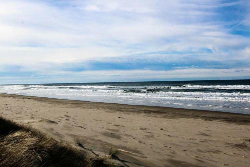 Wakonda Oceanfront Escape