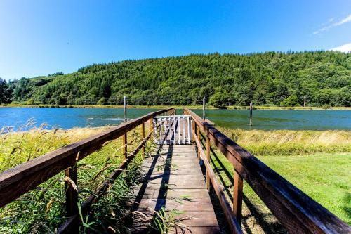 Alsea River Getaway
