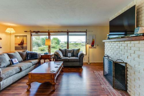 Bay Bridge Beach House