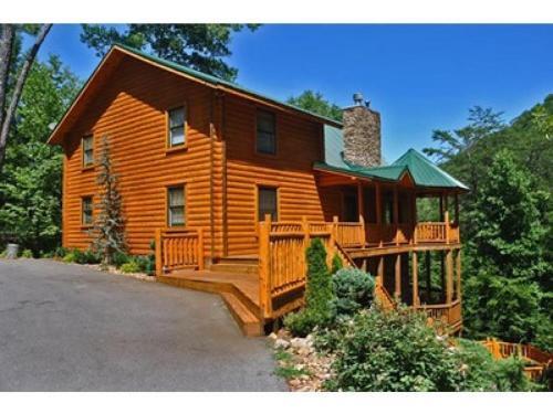 Mystic Falls Lodge